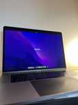 Apple Macbook Pro 15” 2018