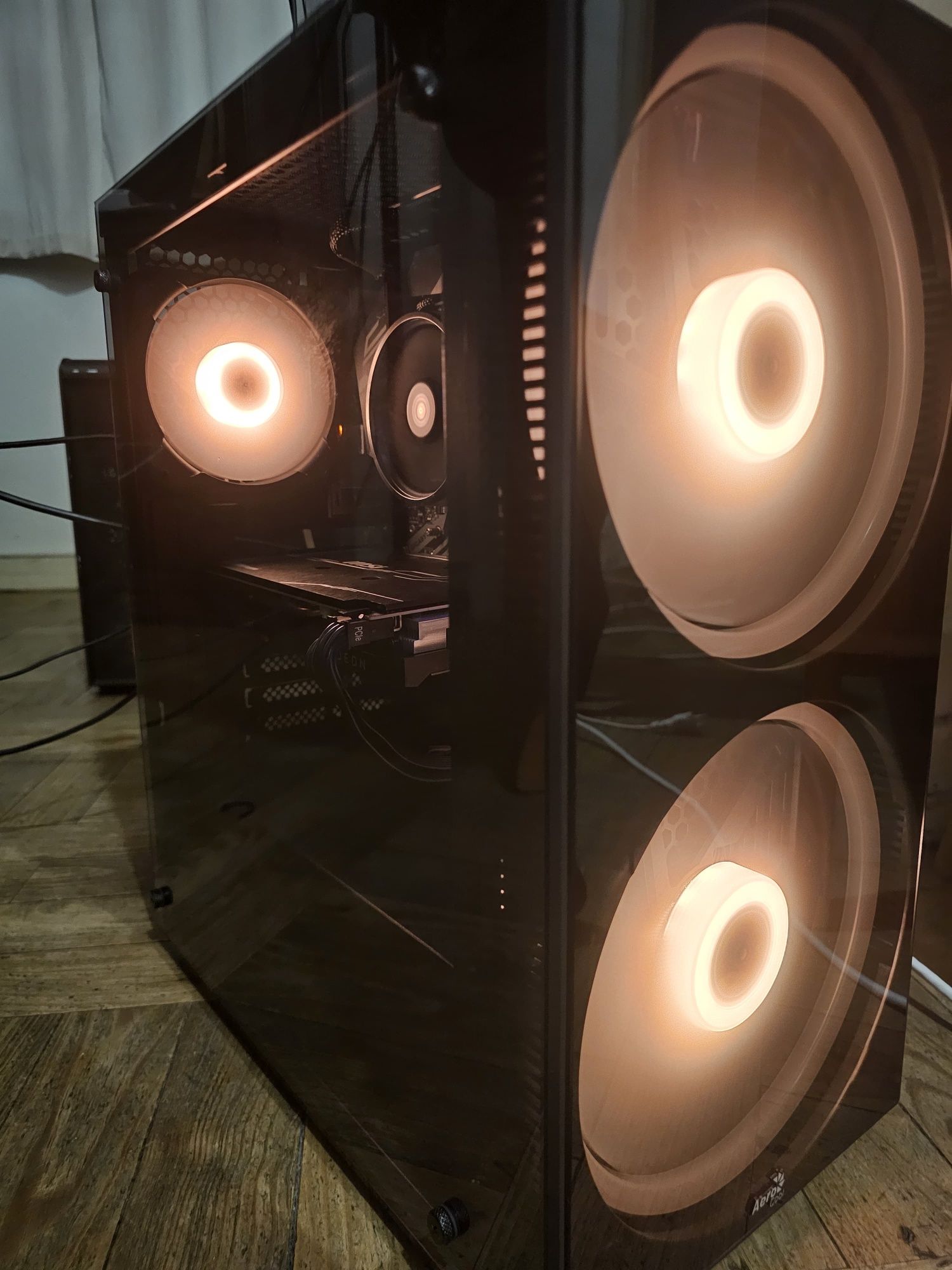 PC Gamer RX 5500 XT | R7 2700X | 16GB