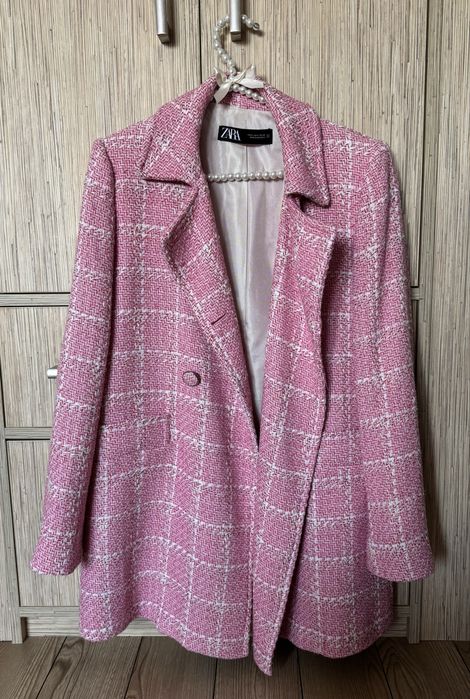 Jesienny płaszcz Zara różowy w krate S