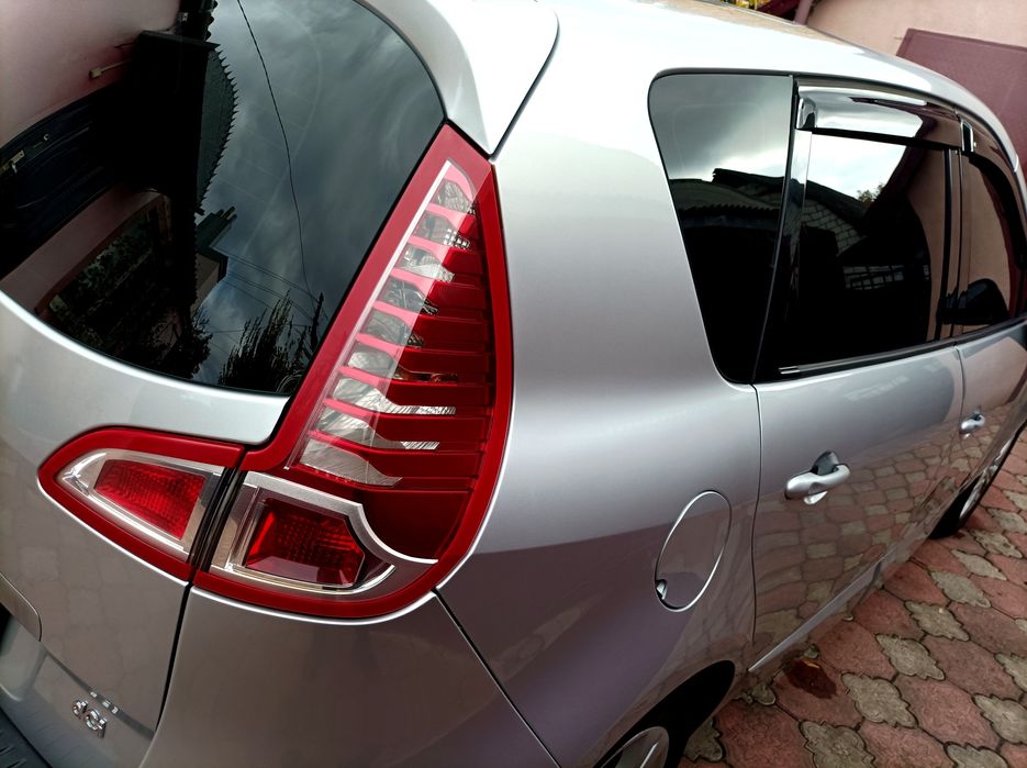 Продам Renault Scenic