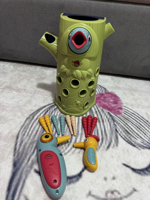 Розвиваюча магнітна гра «Нагодуй пташеня»Limo Toy