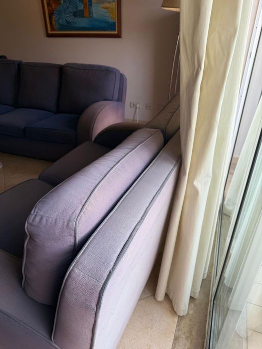 Conjunto Sofas - 2 lugares + 3 lugares (1 deles Sofa Cama)