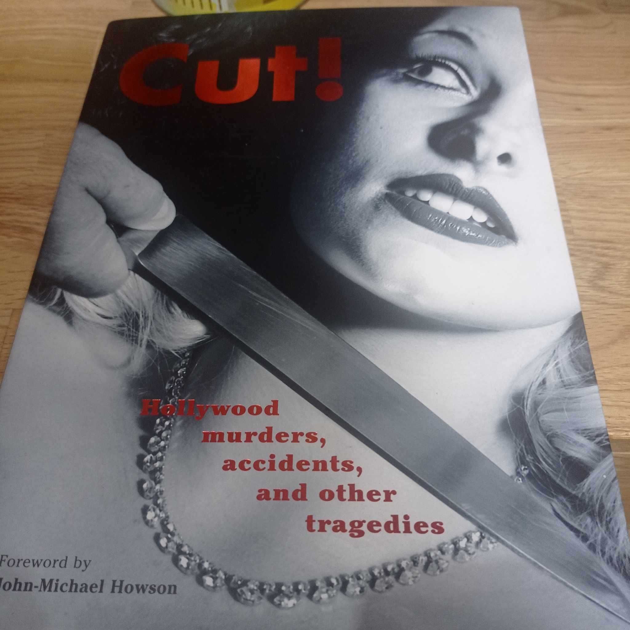 vendo livro Cut Hollywood murders,accidents,and others tragedies