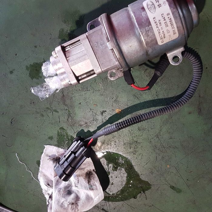 Pompa oleju zębata automat Toyota Verso yarisS P12