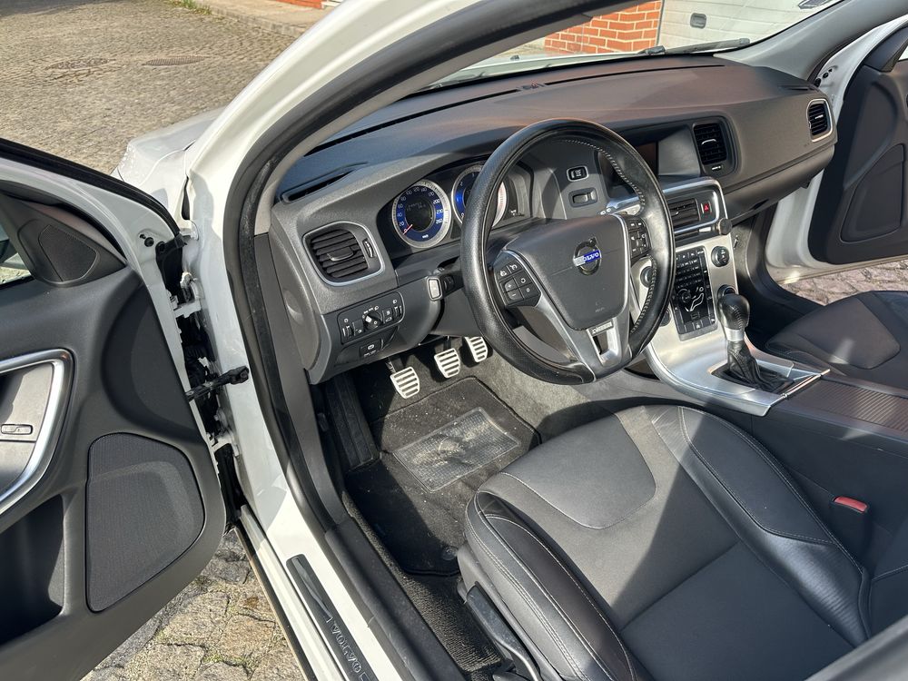 Volvo V60 , Rdesign , 1600diesel ,115cv , nacional , 2012