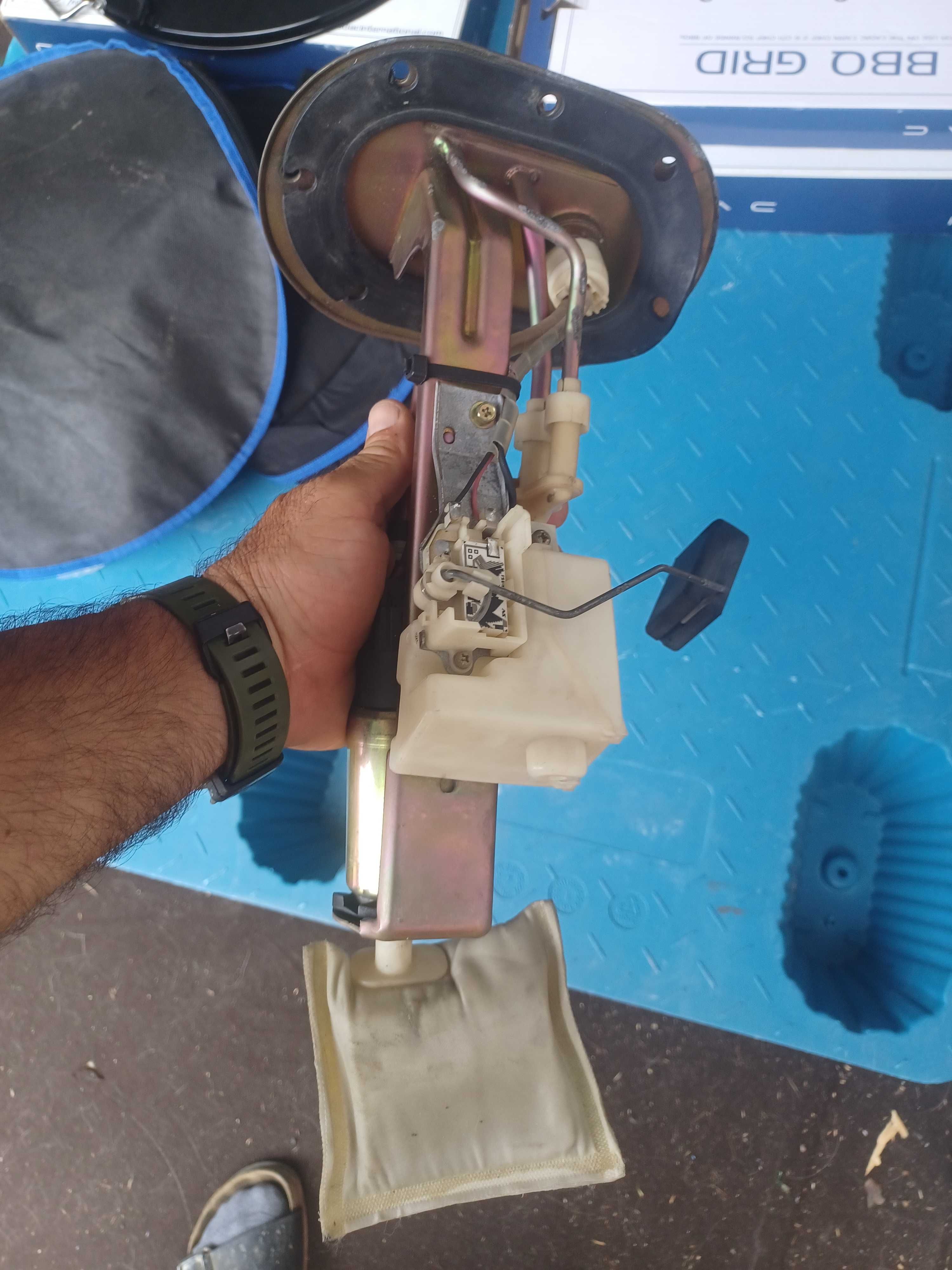 Bomba de gasolina Subaru Forester SF 2.0