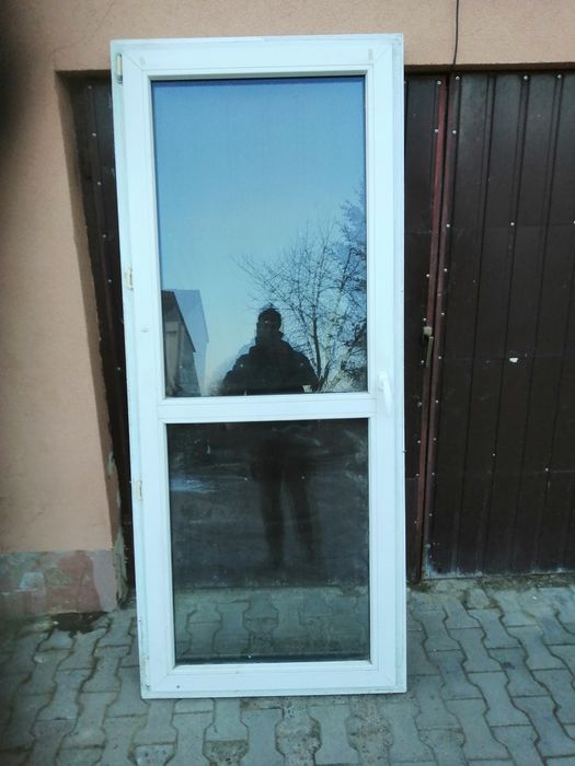 Okna plastikowe zł. dąb i białe