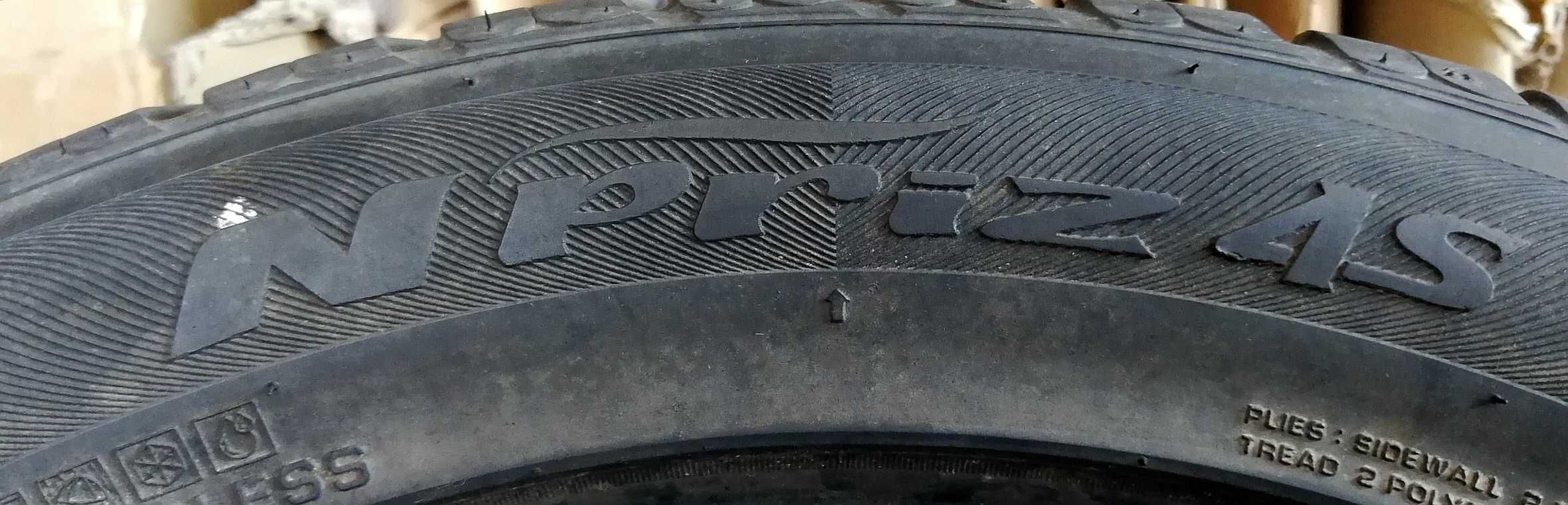 Opona zimowa Nexen Npriz 4S 225/50R17 98V pojedynka