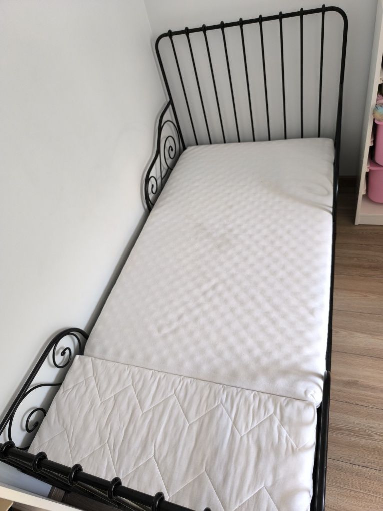 Łóżko ikea minnen  regulowane + materac Ikea vimsig
