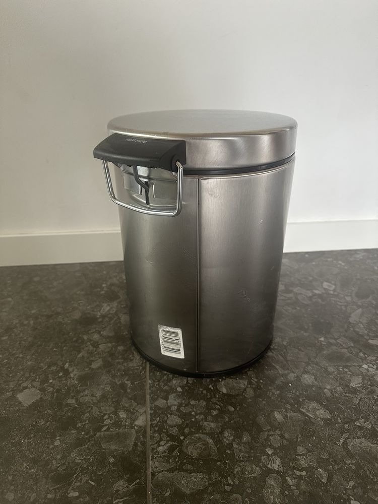 Brabantia Kosz pedałowy 5 l srebny