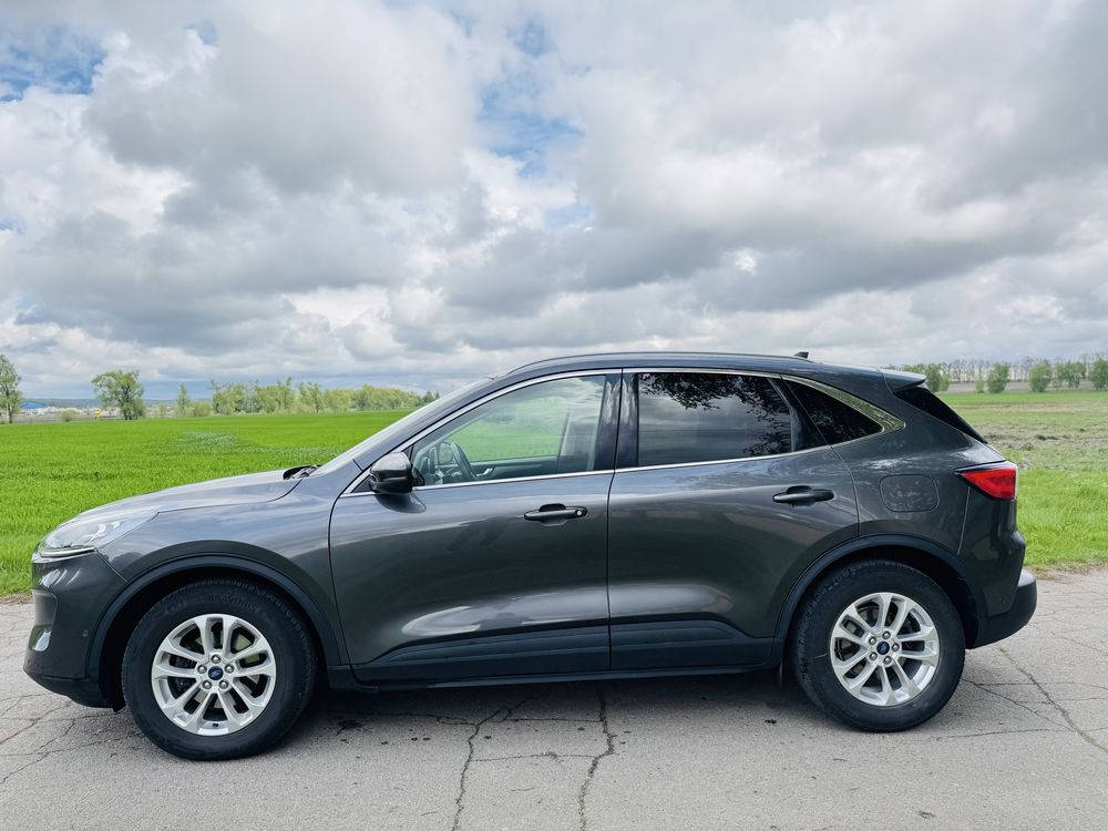 Ford Kuga 2.0EcoBlue AWD Titanium 2022рік