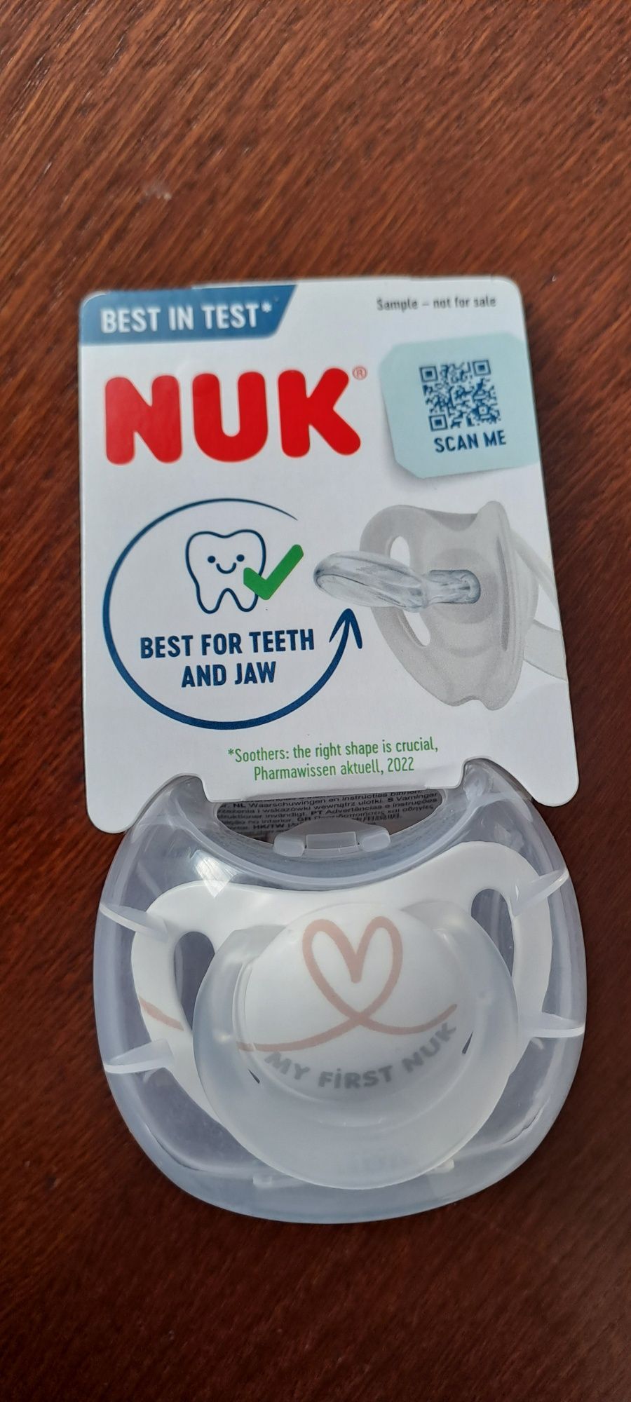 Smoczek NUK nowy