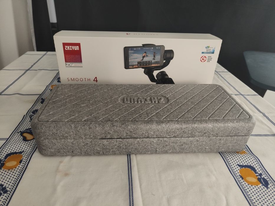 Estabilizador zhiyun smooth 4