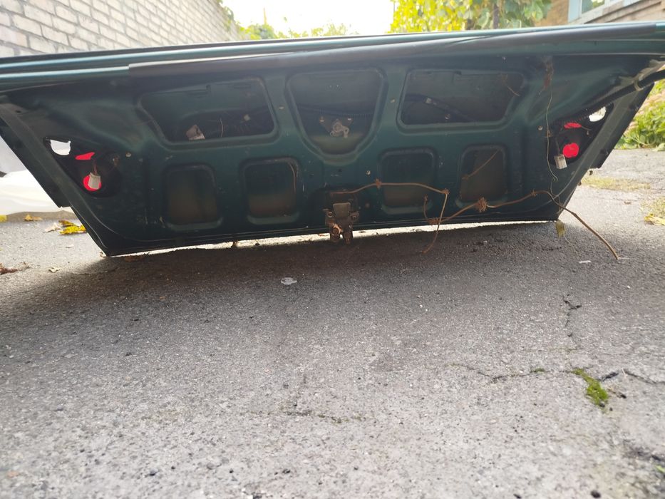 Крышка багажника ланос Т100