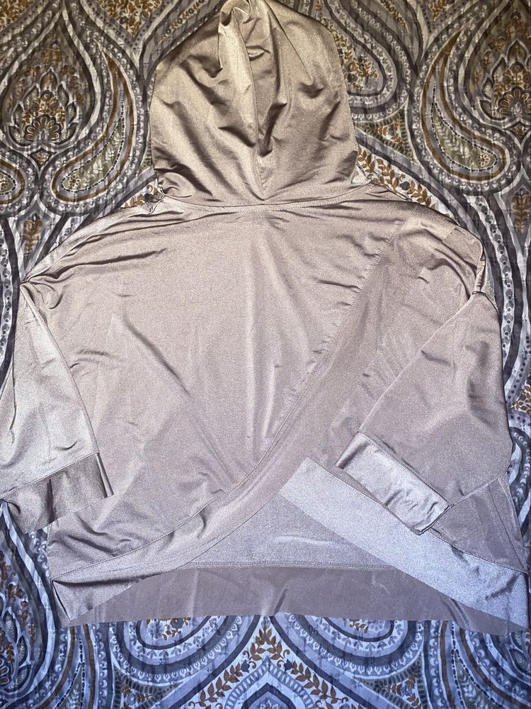 Sweatshirt - Zara