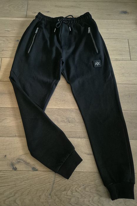 Spodnie dresowe damsko męskie firmy Armani Exchange w rozm.S