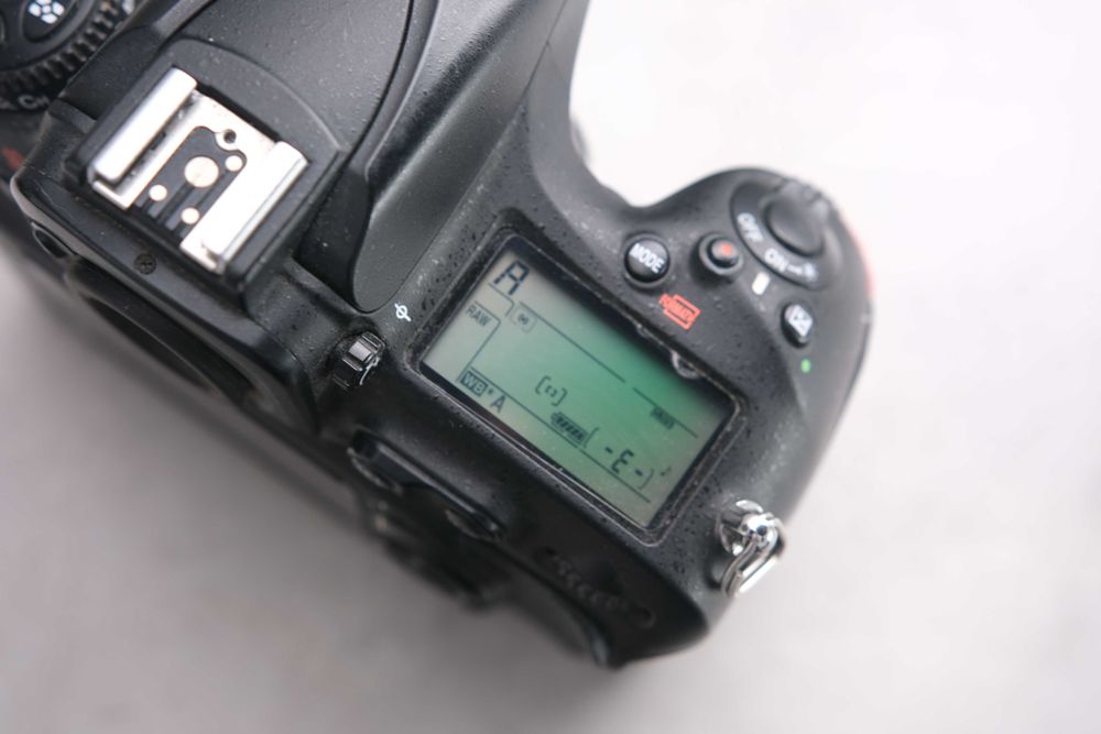 Lustrzanka cyfrowa Nikon 810