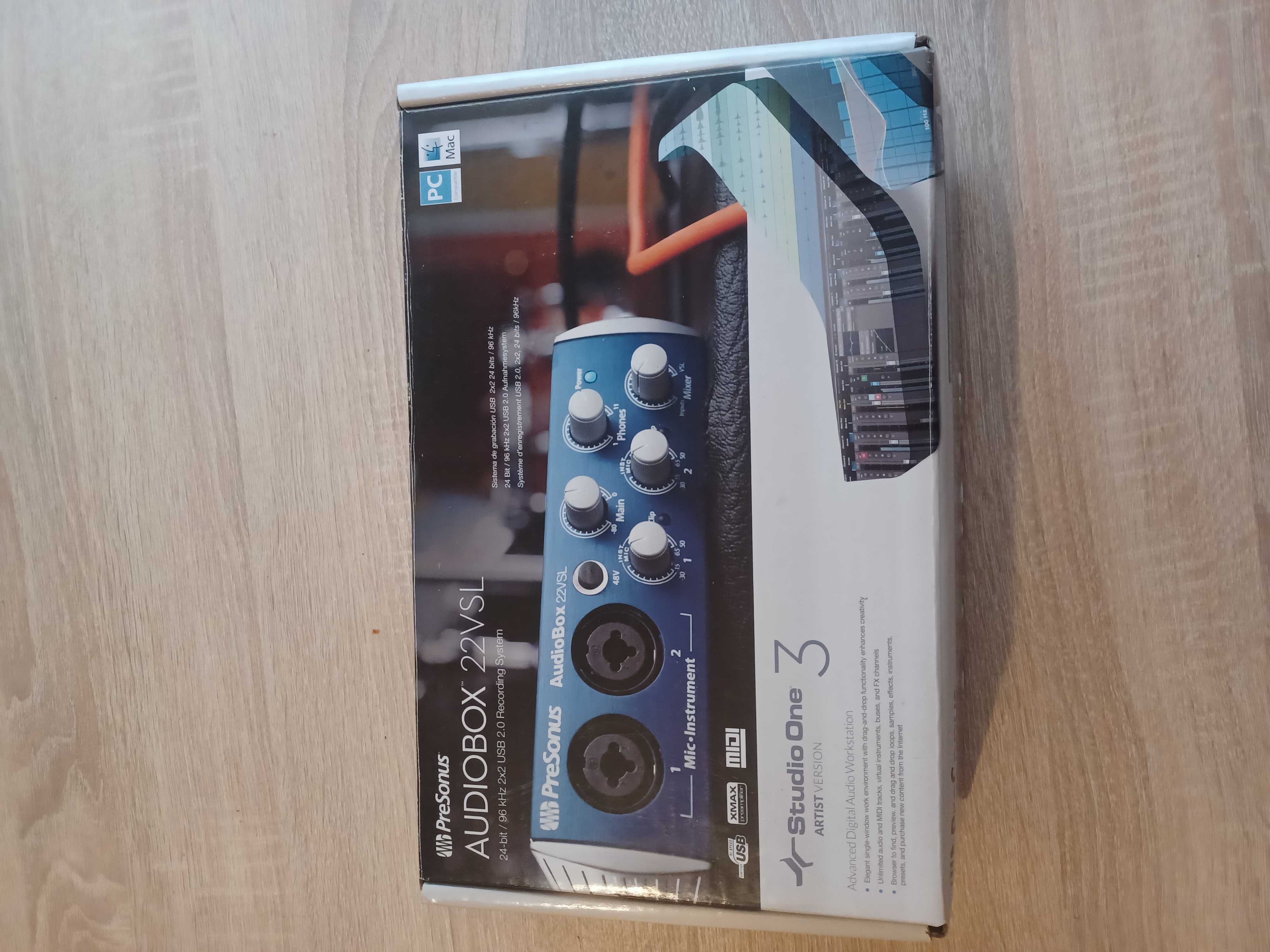 Audiobox interfejs 22VSL