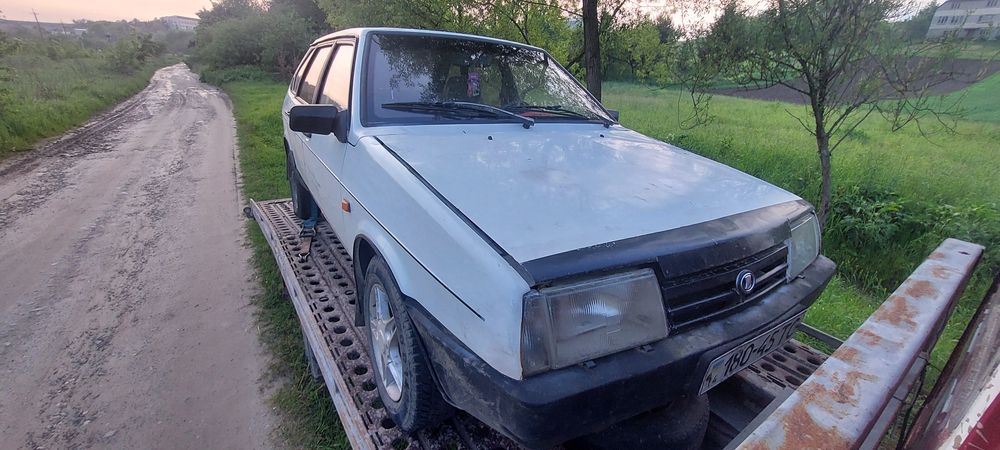 Продам ваз 2109 не находу
