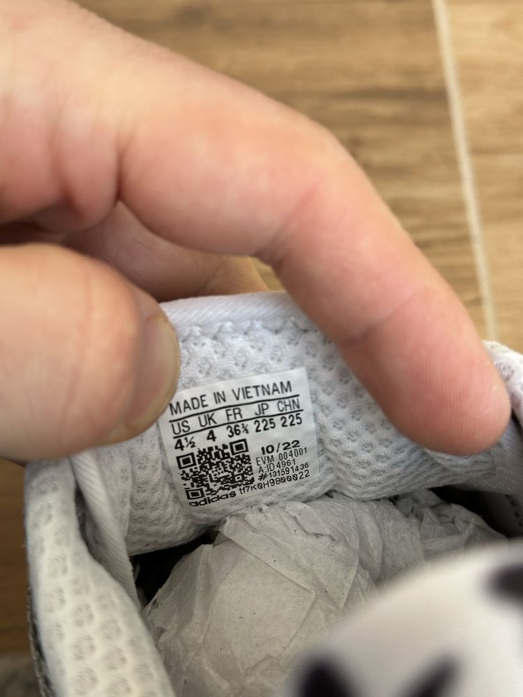 Кроссовки Adidas Hyperturf