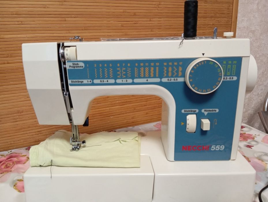 Швейная машинка NECCHI 559
