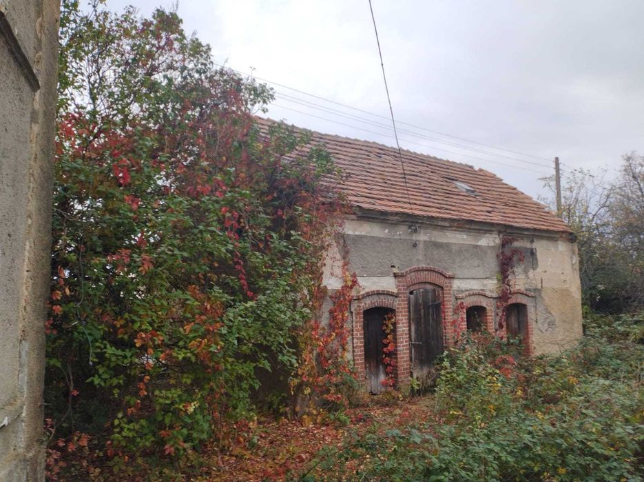 sprzedam działkę budowlaną z zabudowaniami w miescowości Jenków 5