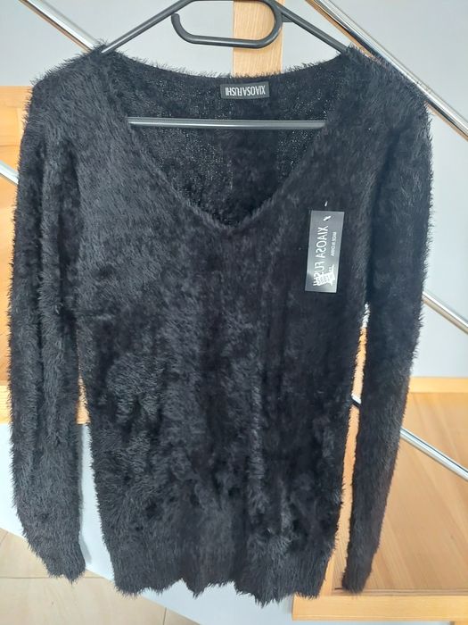 Sweterek czarny alpaczkowy s/m