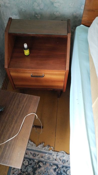 Sprzedam komplet sypialny prl