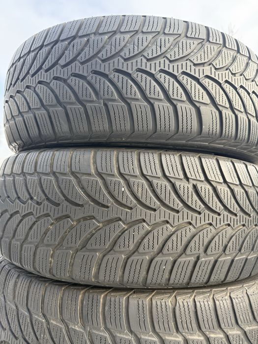 205/60/16 Bridgestone Blizzak LM-32