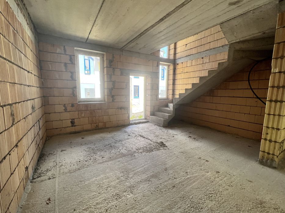 Срочно готовий таунхаус в Ірпіні