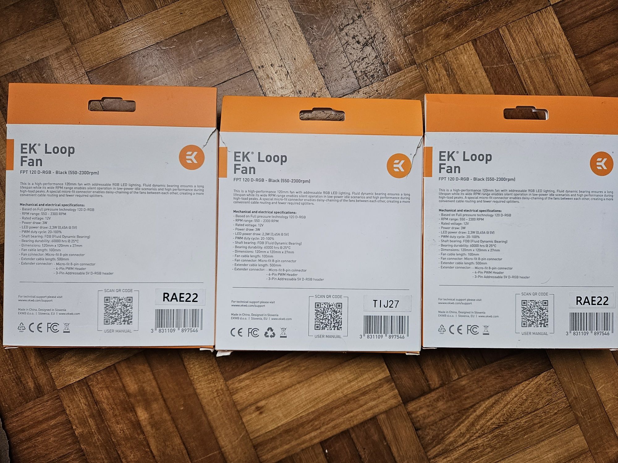 3 Ventoinhas EK Loop fan rgb 120mm
