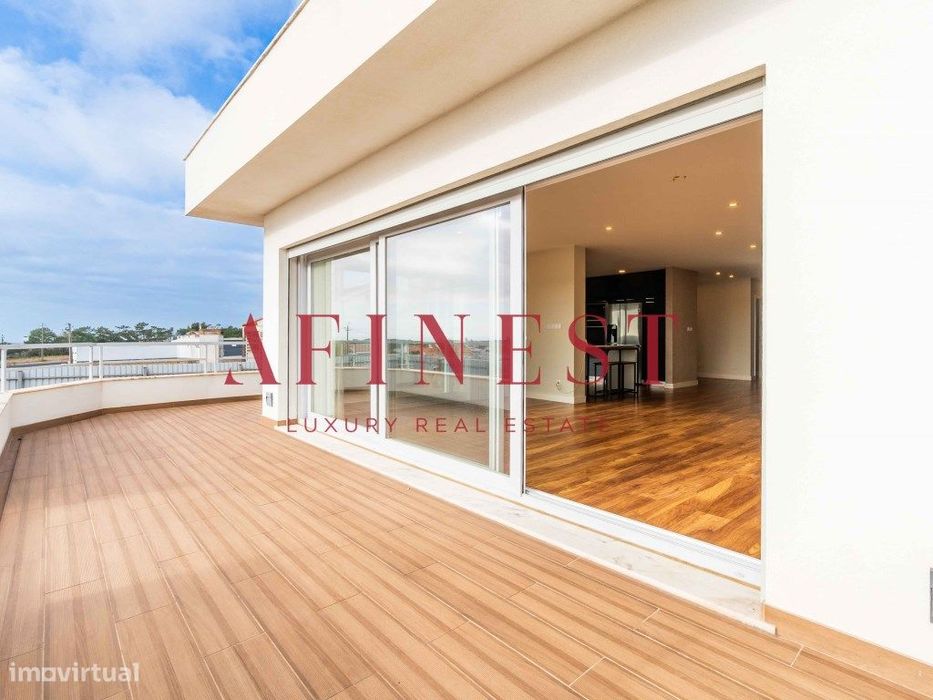 Moradia T4 Moderna em Condomínio Fechado - S. João das Lampas, Sintra