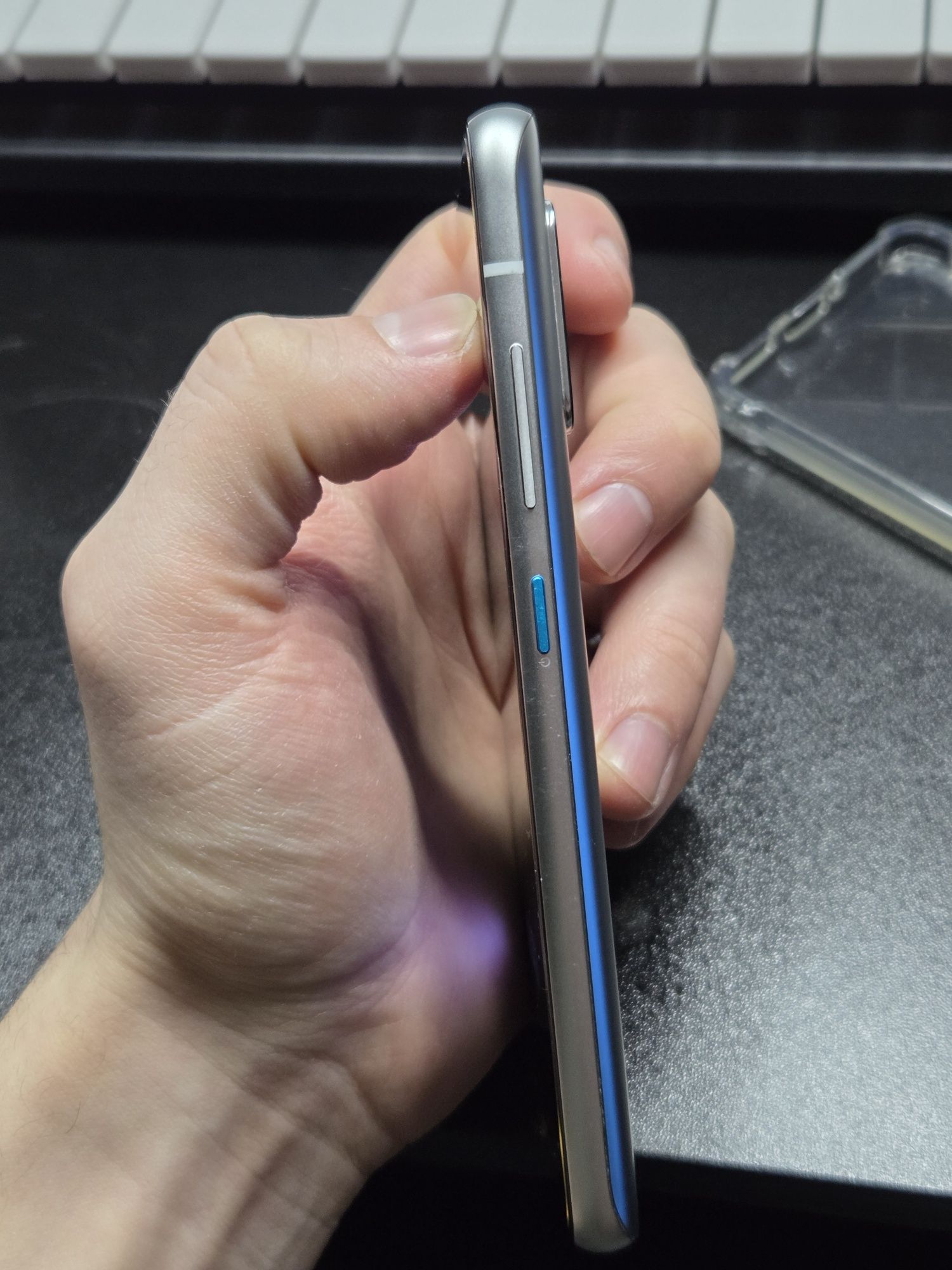 Asus Zenfone 8 16/256
