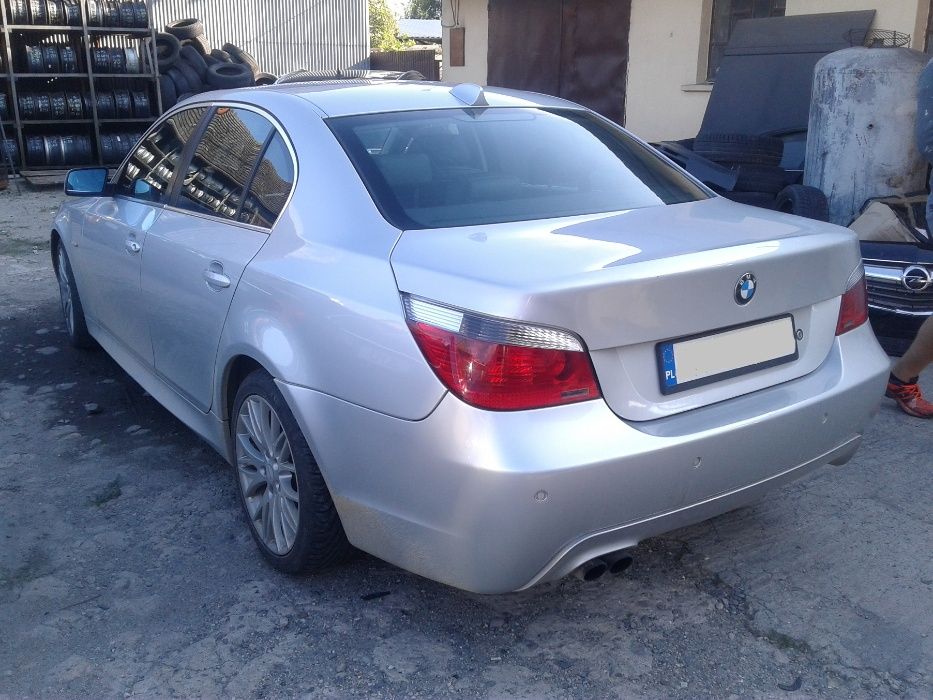 BMW 5 E60 SEDAN Pas Tylny Wycięty Belka Zderzaka Tył TitanSilver