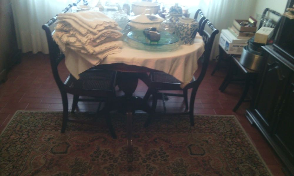 Mobilia de quarto, sala e hall entrada