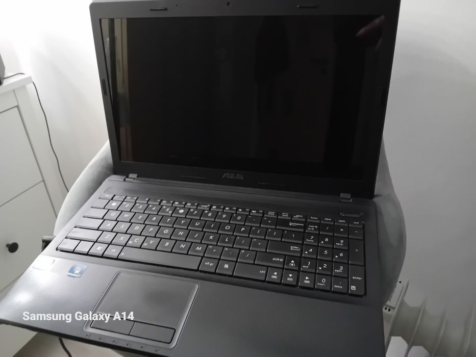 Sprzedam  Laptopa