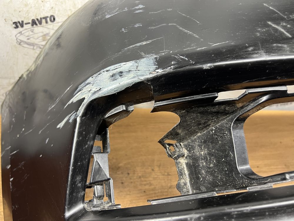 Бампер передній передний Subaru Legacy Bm Br usa 57704aj08a 2009-2015
