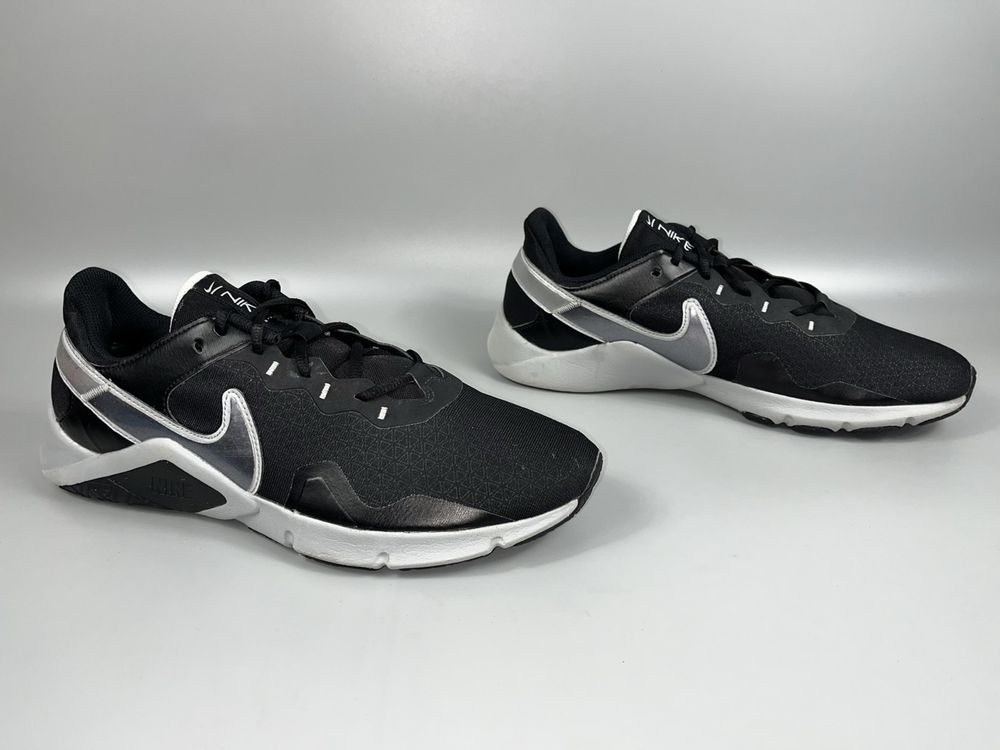 Кроссовки Nike Legend 46 размер (по стельке 30 см)