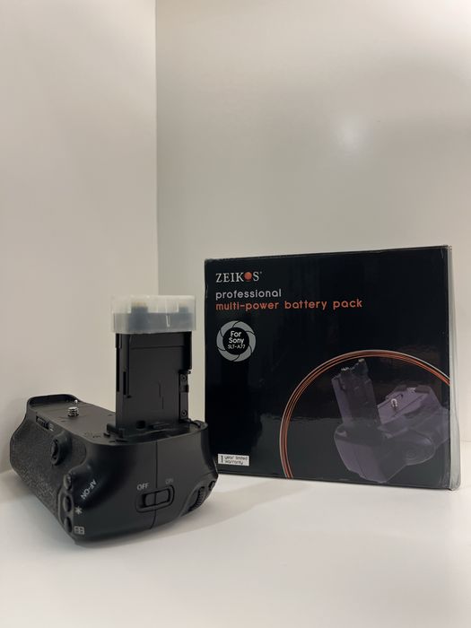 Zeikos Professional Multi-Power Battery Pack – Para Sony SLT-A77