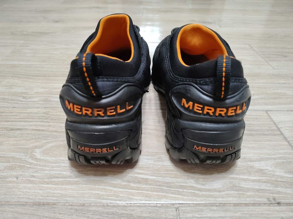 Кросівки уні секс Merrel