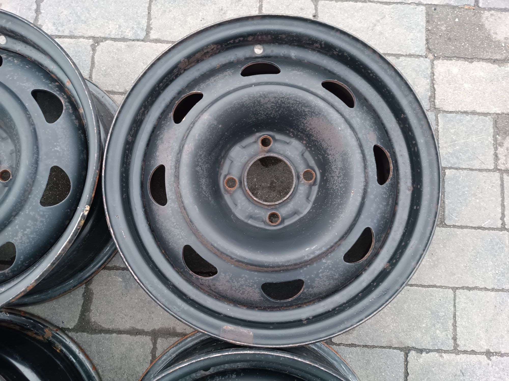 Felgi stalowe Citroen Xsara Picasso C5 Berlingo 4x108 ET18 6J15