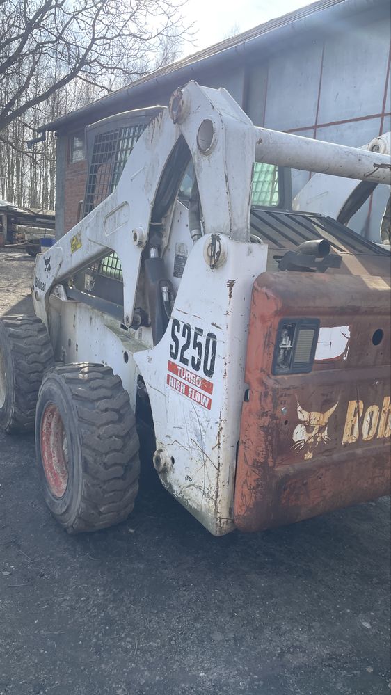 Ładowarka Bobcat S 250.