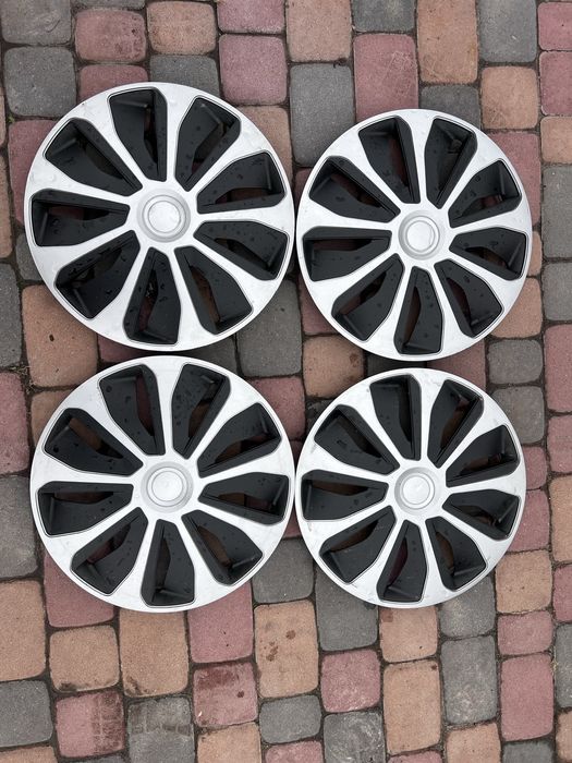 Продам Ковпаки R16 нові