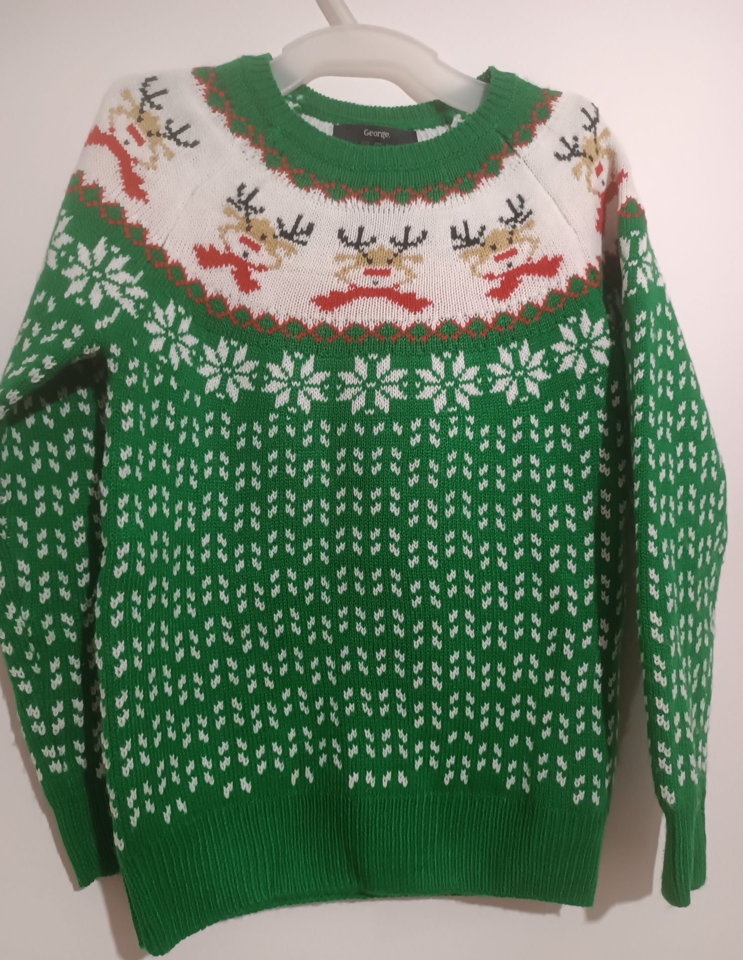 Świąteczny sweter firmy George nowy rozmiar 7-8 lat/ 122 -128 cm