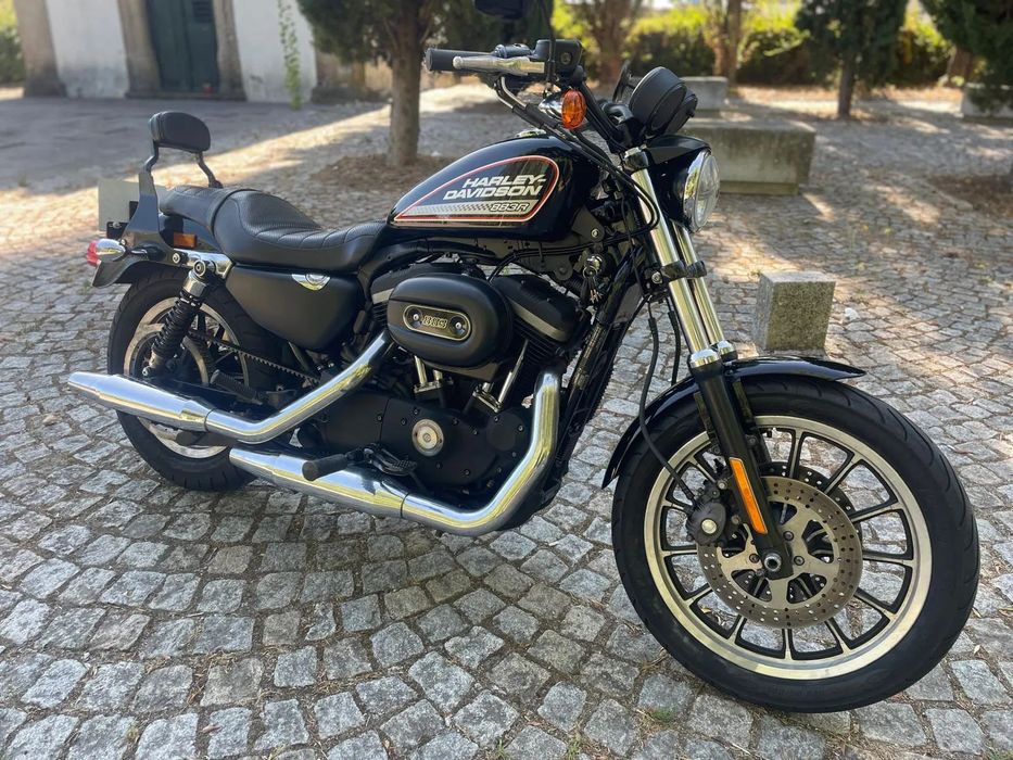 Harley-Davidson Sportster XL883R