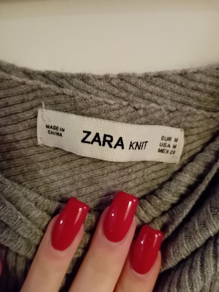 ZARA sweter rozmiar M taliowany plecy szary