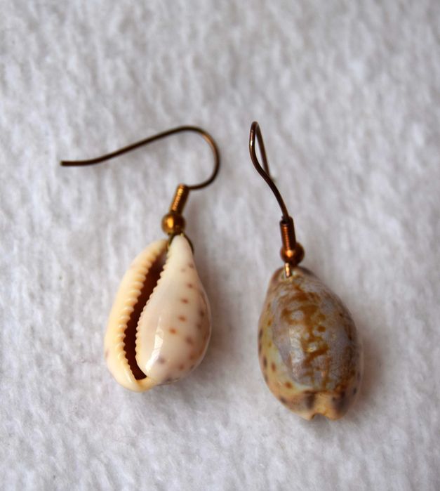 Brincos com búzios (Cabo Verde)