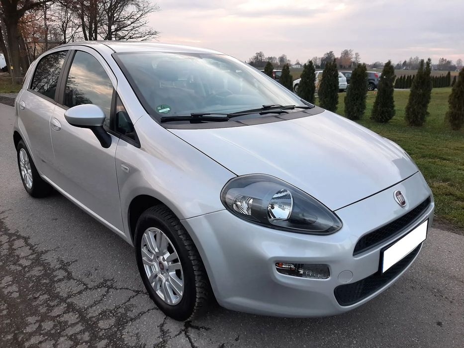 Fiat Punto Evo silnik 1.4 niski przebieg 91 tys. km klima alufelgi stan super