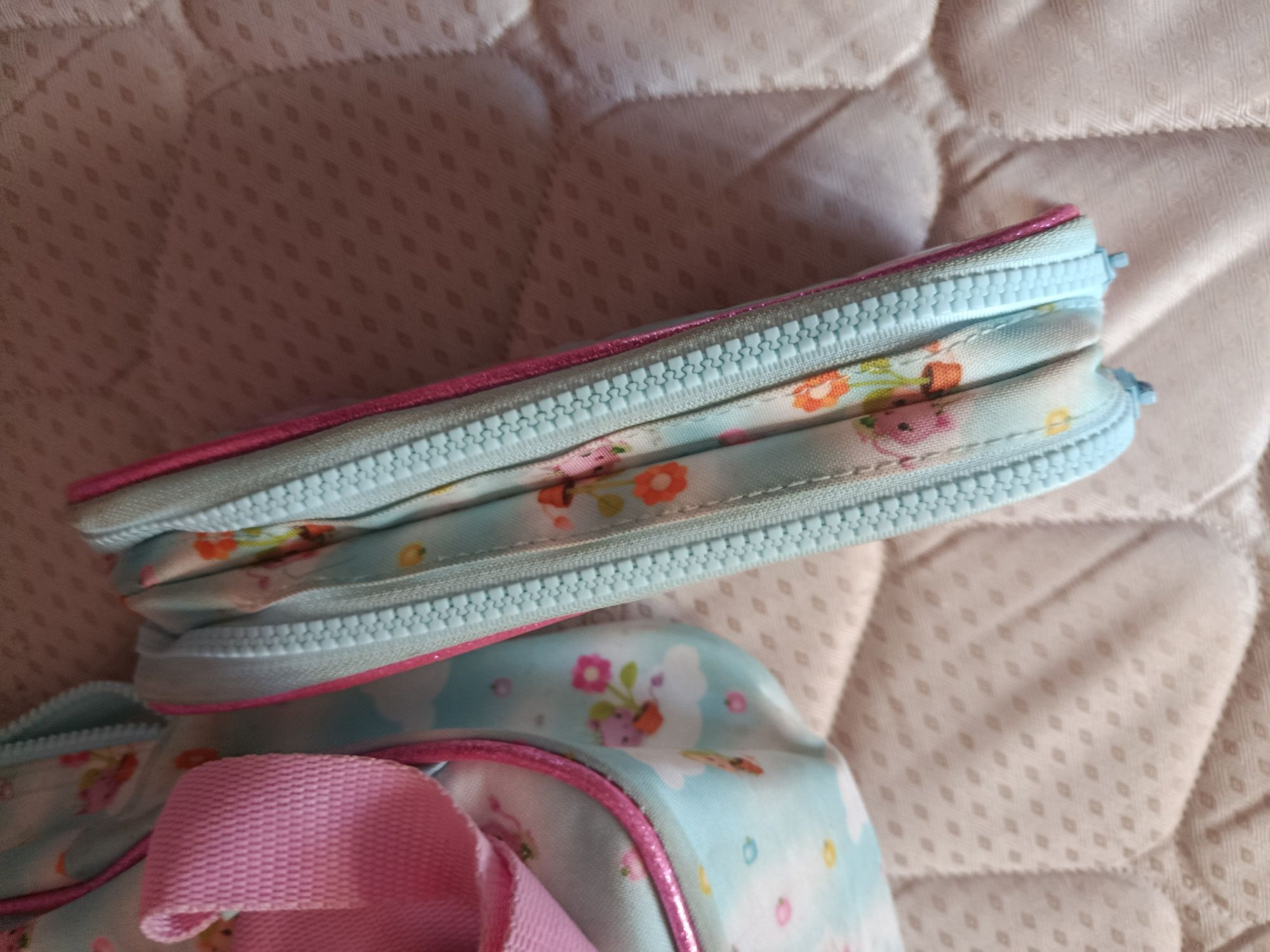 Mochila e estojo escolar gabby gato