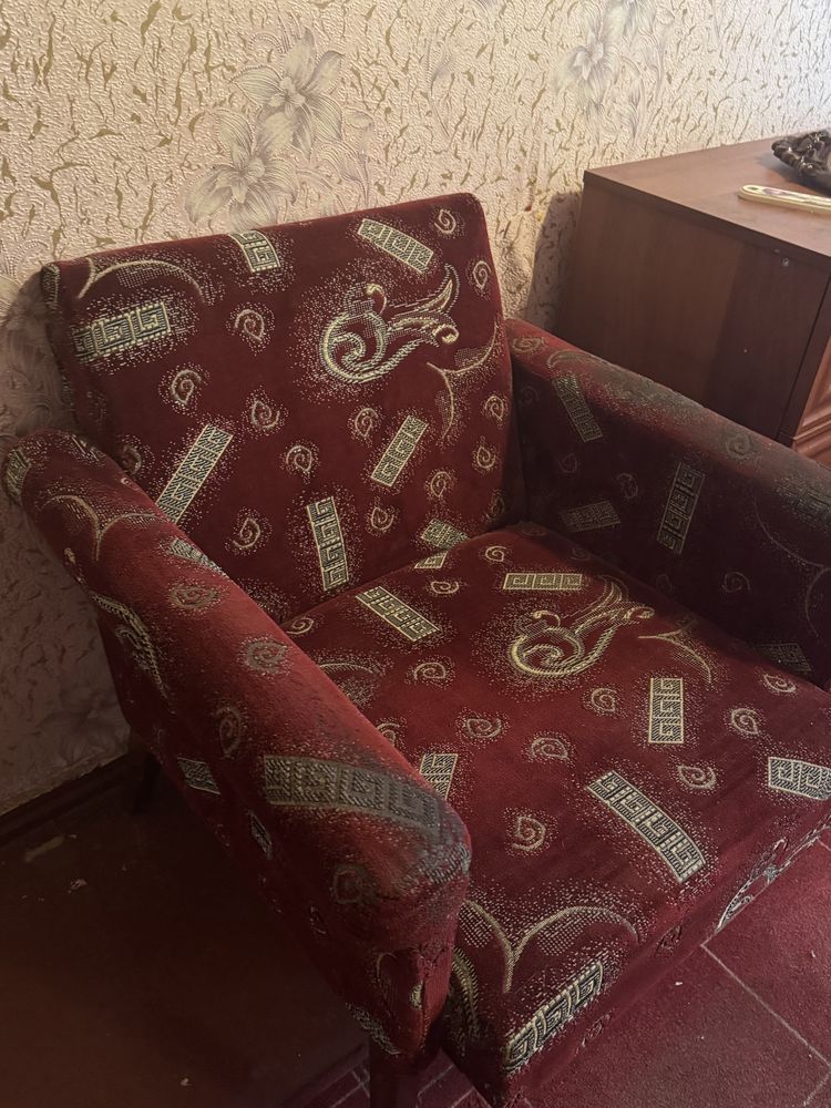 Віддам даром меблі